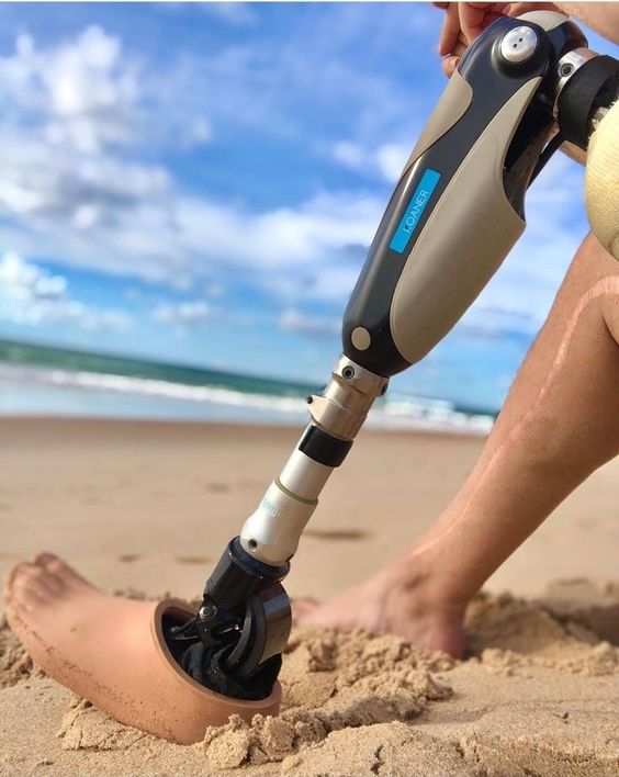protez bacakla denize girilir mi